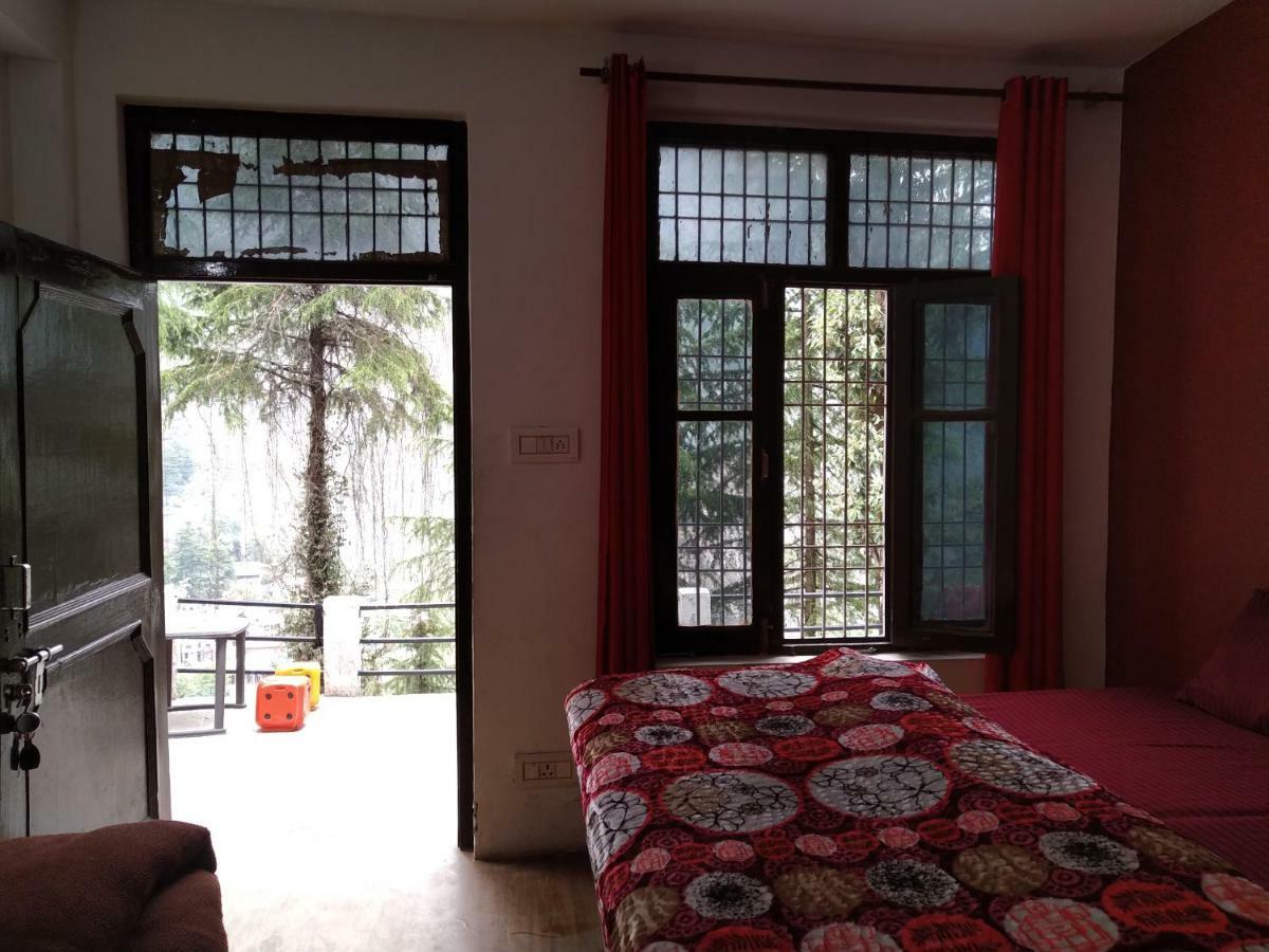 Mochila Youth Hostel Mcleod Ganj Dharamshala Eksteriør billede